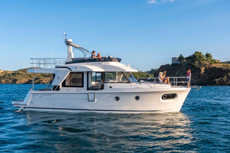 Brandt Båt - Beneteau Swift Trawler 41 Fly.